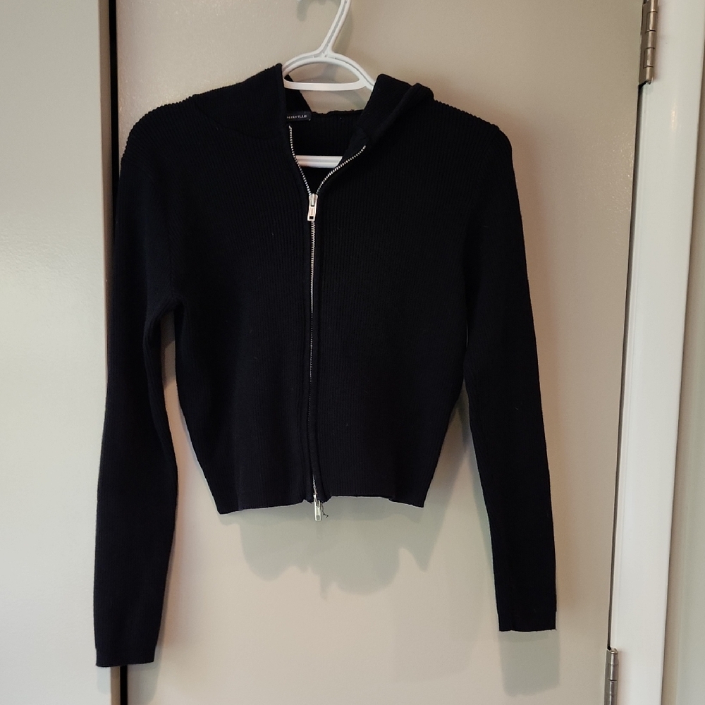 Brandy Melville Navy Ribbed Hooded Zip Up Sweater